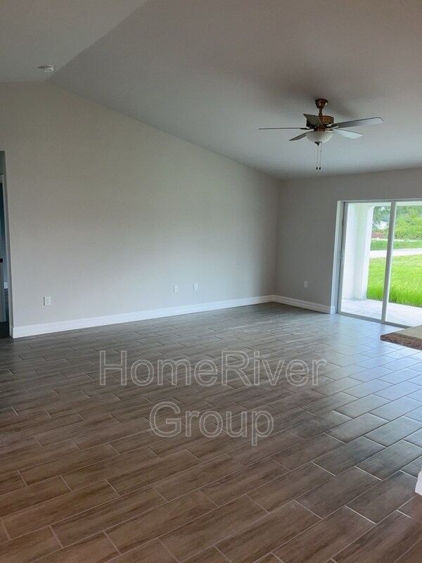 Foto del edificio - 2618 10th St SW