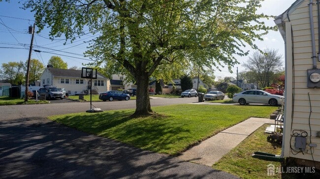 Building Photo - 55 W Iselin Pkwy