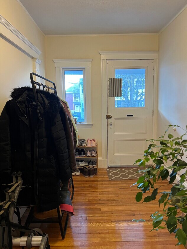Foto principal - 12 Pinkham Rd