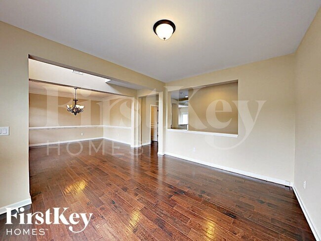 Building Photo - 7719 Watson Cir