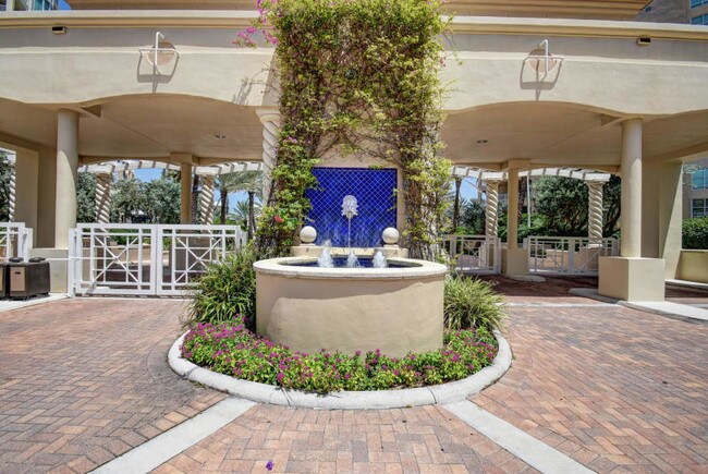 Building Photo - 3700 S Ocean Boulevard 608
