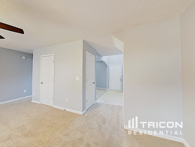 Foto del edificio - 7089 Merrywood Dr