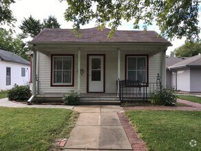 Building Photo - 809 Lincoln St