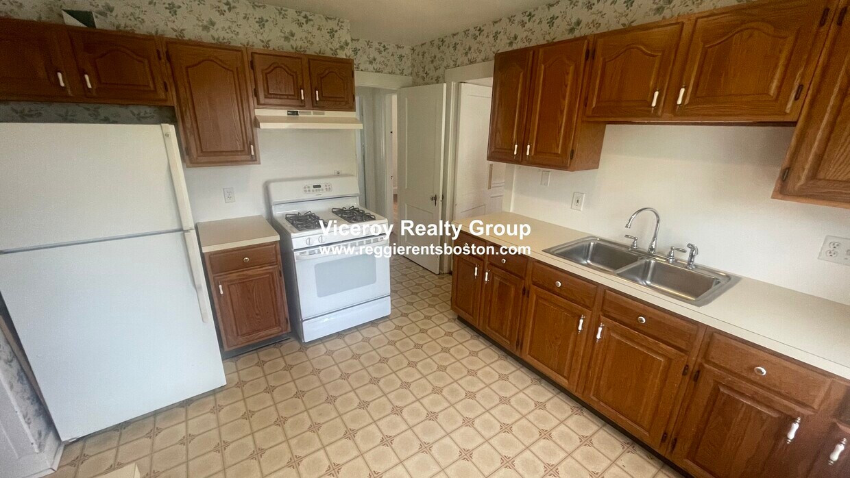 Primary Photo - 25 Chesbrough Rd