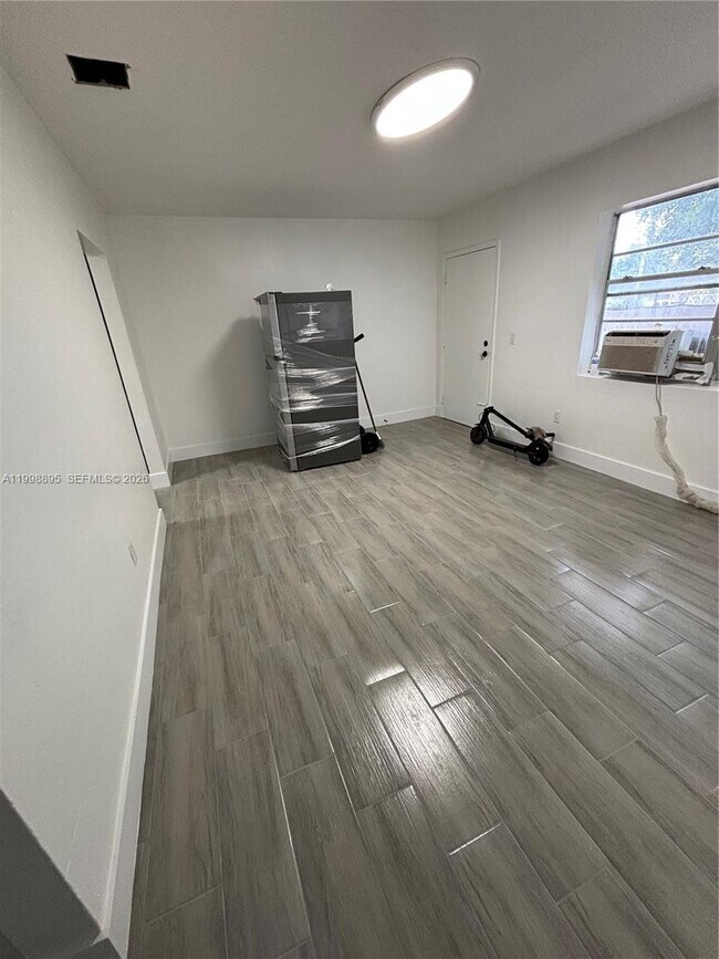 Foto del edificio - 13425 NW 31st Ave