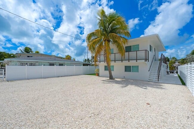 Foto del edificio - 125 Gardenia St