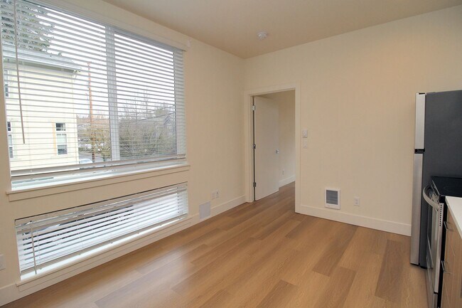 Foto del edificio - 8417 SW 24th Ave