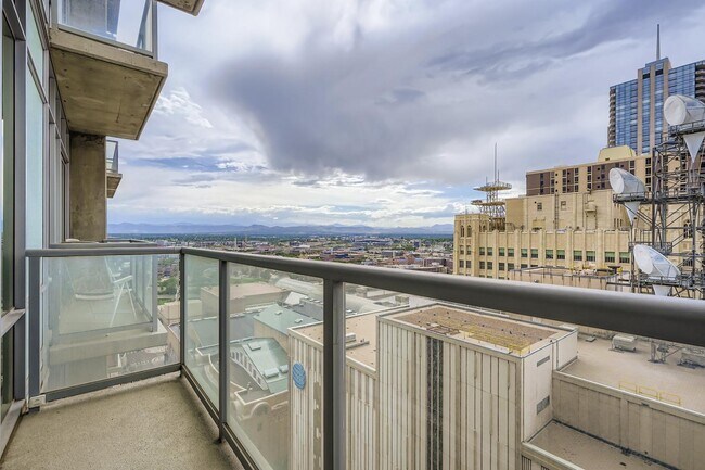 Foto del edificio - 891 14th St
