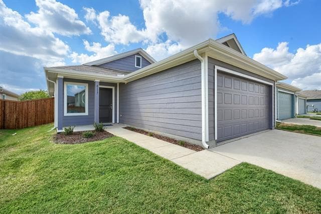 Building Photo - 4117 Equestrian Dr