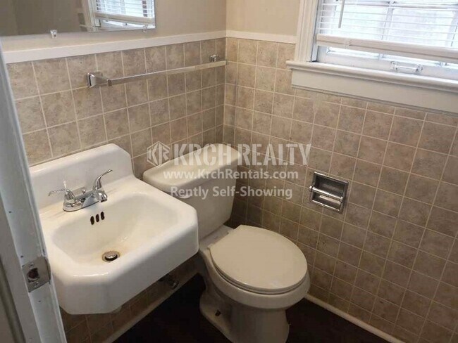 Foto del edificio - Amazing 3 bedroom, 2 bathroom home!