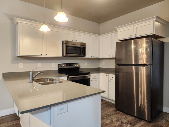 Building Photo - 3984 W 1850 N