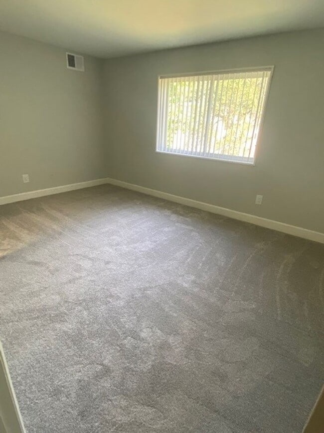 Interior Photo - Hewitt Gardens Apartments