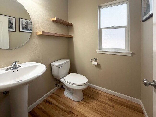 Foto del edificio - 5518 Tribute Way