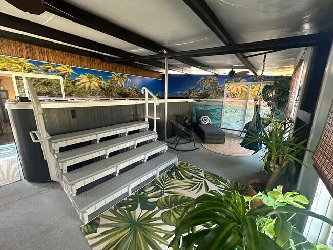 Foto del edificio - ADORABLE BUNGALOW