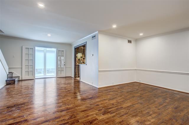 Foto del edificio - 3610 Prescott Ave