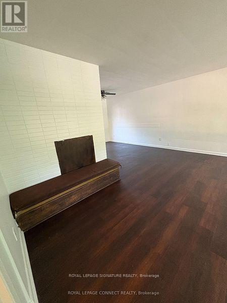 Photo du bâtiment - 4130 Lawrence Ave E