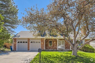 Building Photo - 6350 S Jasmine Way