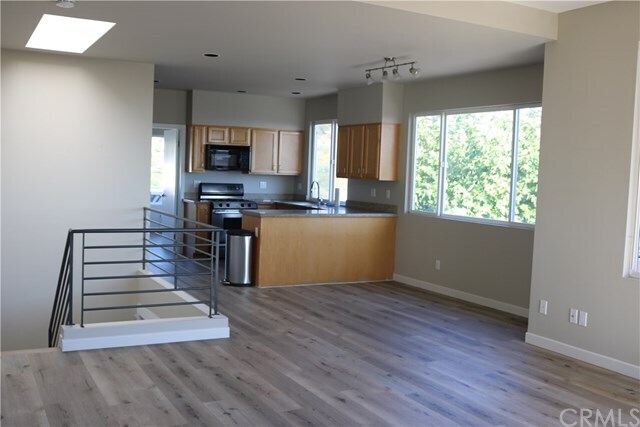 Building Photo - 1008 Noria St