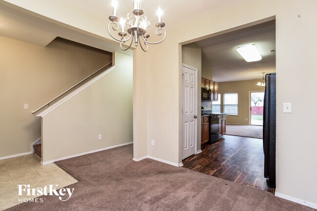 Building Photo - 3418 Charterhall Ln