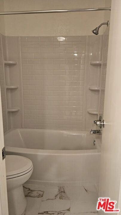 Foto del edificio - 3851 Amberly Dr