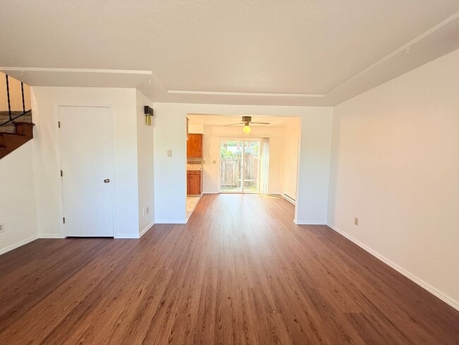 Building Photo - Update 2 Bedroom with Fenced Yard and Water/ Swear & Garbage Paid!