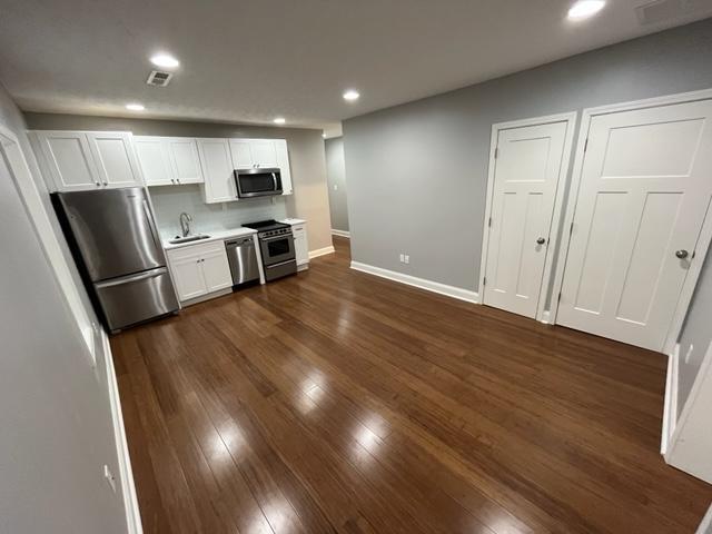 Building Photo - 1201 Charleston Ave