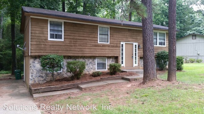Building Photo - 5779 Bobbin Ln