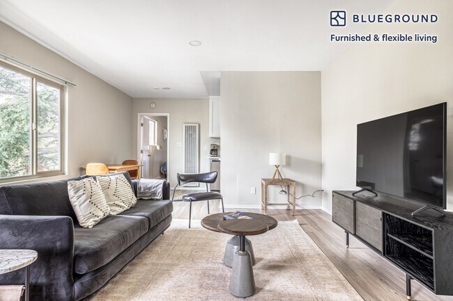 Foto del edificio - 11937 Avon Way