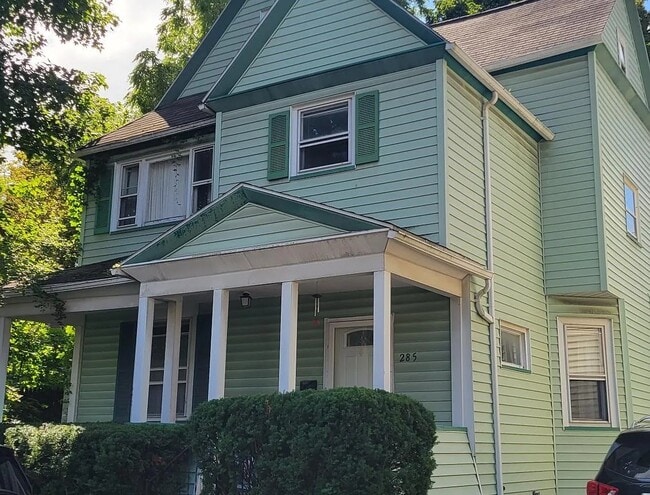 Foto del edificio - 285 Richard St