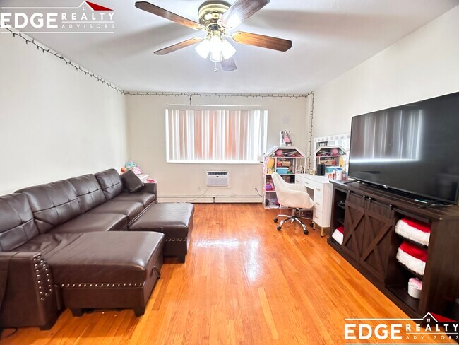 Foto del edificio - 361 Faneuil St