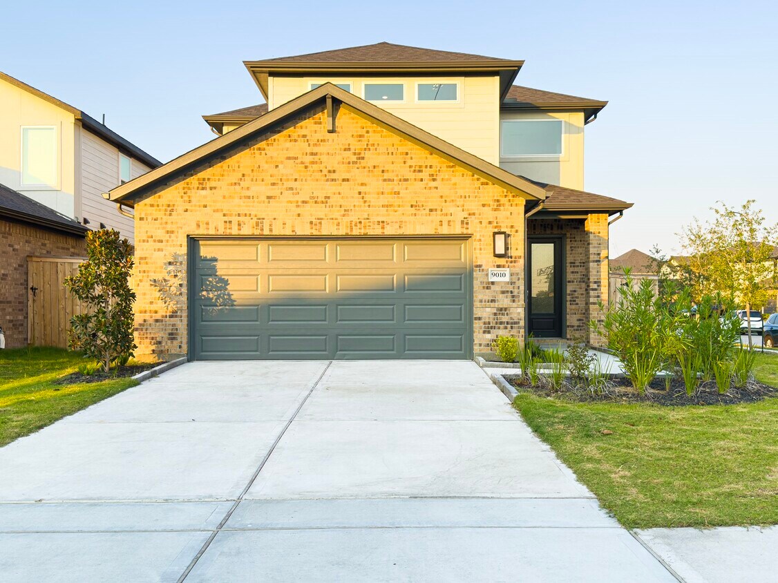 Foto principal - 9010 Ashland Cottage Ln