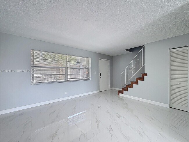 Foto del edificio - 1100 SE 4th Ave