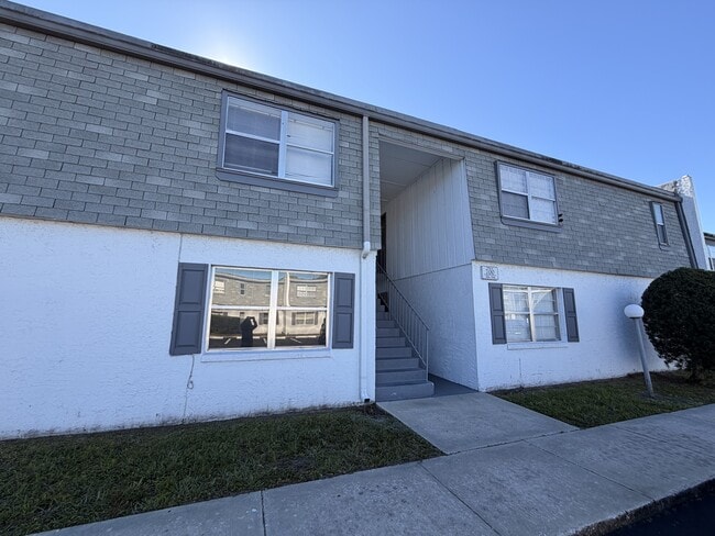 Photo - 1000 S Semoran Blvd Townhome