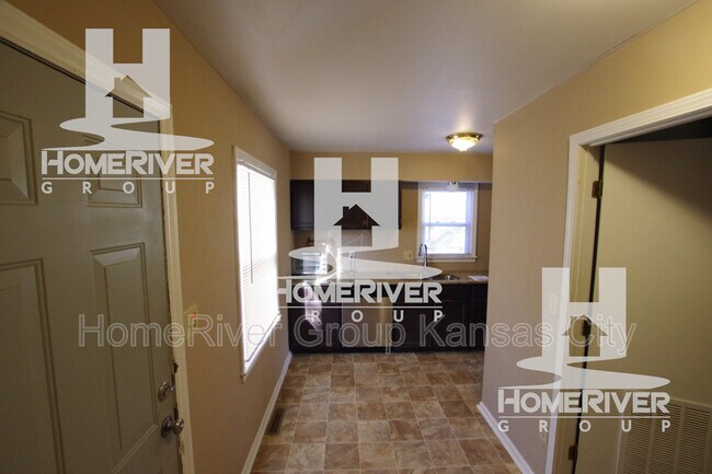 Foto del edificio - 5316 N Euclid Ave