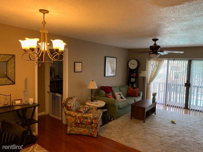 Building Photo - 3 br, 3 bath Condo - 4553 N O'Connor Rd