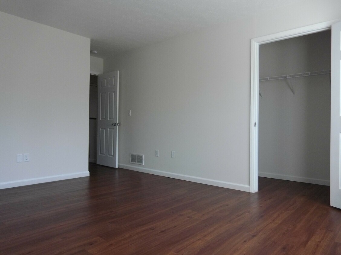 1712 Athens Dr, Loveland, OH 45140 Townhome Rentals in Loveland OH