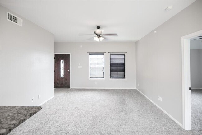 Foto del edificio - 13165 Snow Ln