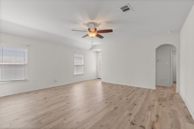 Building Photo - 13301 William Mckinley Wy
