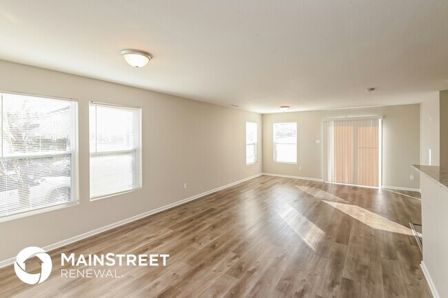 Foto del edificio - 700 Shellbark Dr