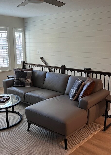 Foto del edificio - 76 Lake Village Dr