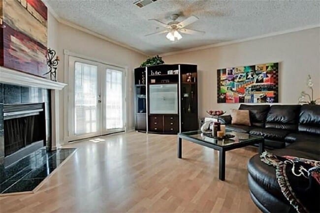 Building Photo - 3407 Binkley Ave