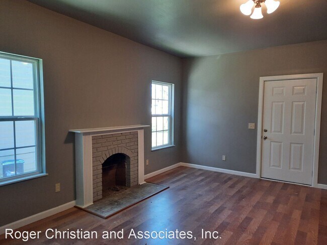 Building Photo - 3 br, 1 bath House - 159 E. Jordan Street