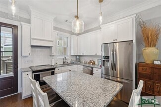 Building Photo - 714 Tattnall St