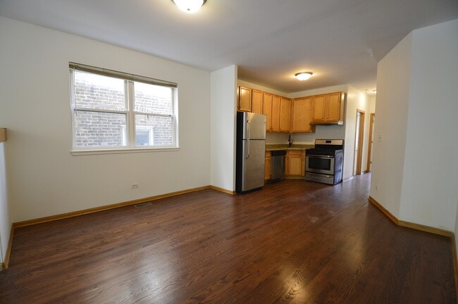 Building Photo - 1319 N Campbell Ave