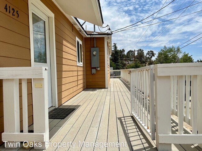 Foto del edificio - 2 br, 1 bath House - 4125 Poplar Trl
