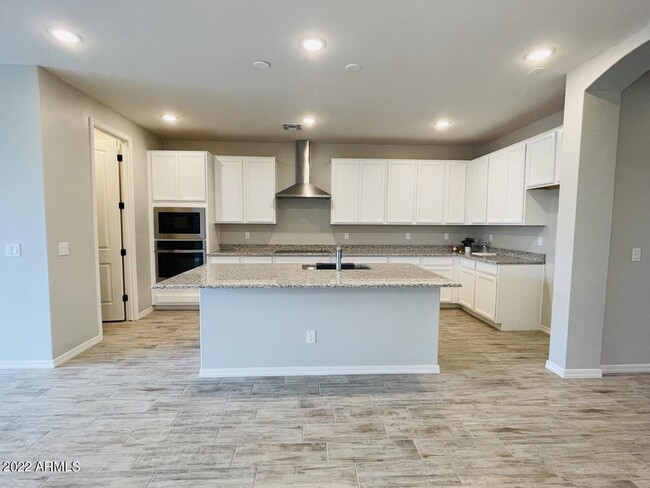 Foto del edificio - 15275 W Portland St