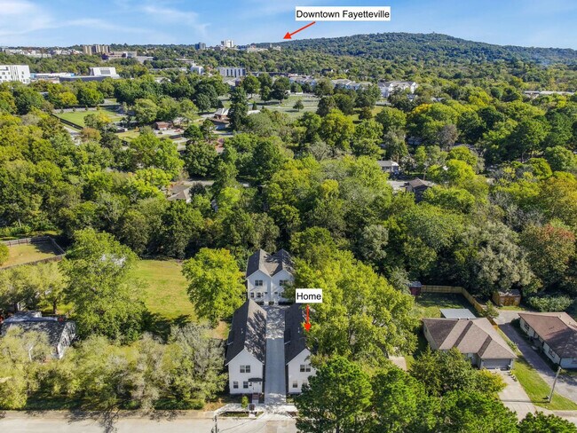 Building Photo - 1324 Van Buren Ave