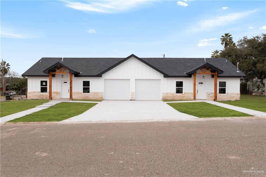 Primary Photo - 1402 N Ozaka St