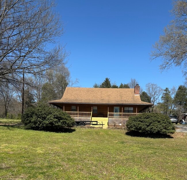 Building Photo - 7034 Allison Rd