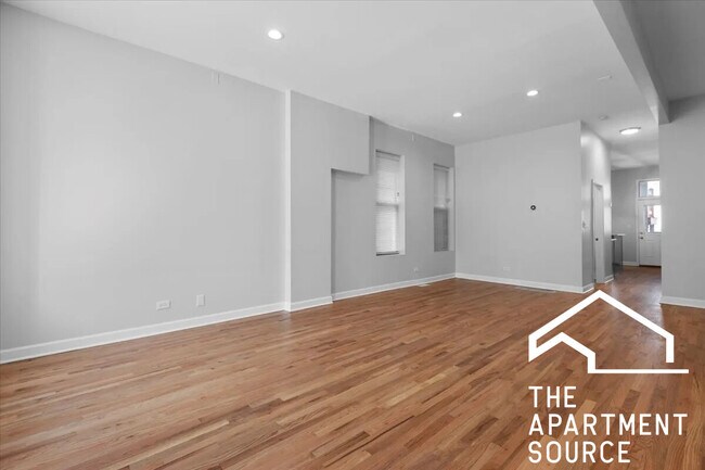 Foto del edificio - 858 N Paulina St